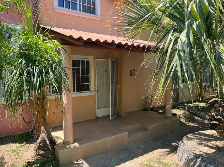 דירות איקסטפה Casa Con Alberca A 8 Min De Playa מראה חיצוני תמונה